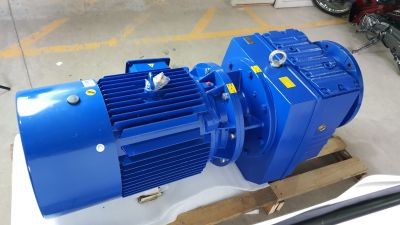 Motor Giảm Tốc Tải Nặng R Mặt Bích Đầu Rời